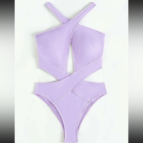 SHEIN cut out criss cross women’s one piece swimsuit - Picture 3 of 5